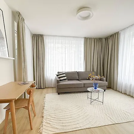Modern In Holesovice Πράγα