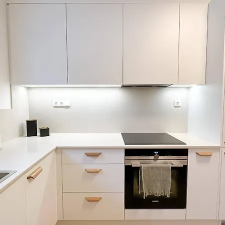 Modern In Holesovice *